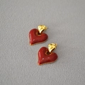 Orecchini a cuore in smalto rosso e metallo dorato dallo stile vintage elegante - Rosso