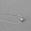 Minimalist brass gold plated thin chain necklace with a grey round imitation pearl pendant - Silver Gray (10mm)