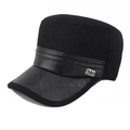 Casquette militaire d'hiver pour hommes avec cache-oreilles et patchwork cuir noir - Taille Unique 58cm / Grands Carreaux de Champ (Avec Cache-oreilles)