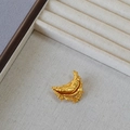 Französische Vintage Messing Gold Lavatextur Brosche auf Leinentablett liegend - Goldner Mondboot Stil (MYP028-WG)