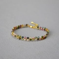 Handgefertigtes Armband mit bunten Turmalin-Facettenperlen und goldenem Verschluss - Mehrfarbige Facettierte Perlen (MYB054-GD)