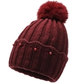 Bonnet en tricot bordeaux pour femme avec pompon en fausse fourrure et perles - Taille unique / Rouge
