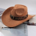 Dettaglio di cappello da cowboy in camoscio cammello con ricamo e fibbia in metallo - Stile Fibbia in Gemma Ovale / Beige scuro
