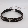 Vintage bruine leren hoedband met stierkop ornament en zilveren studs voor hoeden - Geklonken Stier Hoofd Riem