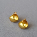 Minimalistische goldene Schüssel Ohrringe mit einzigartigem mattem Kugel-Design - Gebürstetes Gold