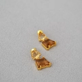 Orecchini geometrici dorati vintage con gemme ambrate a forma di trapezio - Trapezio Geometrico (Bottone)