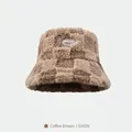 Dikke geruite lamswollen vissershoed in koffie en beige met Immune-logo-tag - Eén maat / koffiekleur