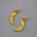 Vintage brass gold-plated crescent moon earrings with hammered texture and zircon eyes - Anthropomorphic Moon Style