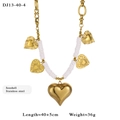 Goldene Halskette aus Edelstahl mit Muschelperlen und Herzanhängern mit Sonnenmuster - Strahlendes Herz (13-40-4)