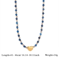 Collier artisanal en pierres naturelles bleues avec un pendentif en forme de cœur doré - Collier Bleu