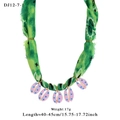 Groene tie-dye stoffen ketting met roze schelphangers en gewicht van 17 gram - Halsketting Stijl (DJ12-7-1)