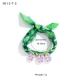 Boheems groene stoffen armband met roze schelphangers, verstelbaar 18-20 cm - Armband Stijl (DJ12-7-2)