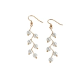Elegantes pendientes largos de plata S925 con perlas y diseño de rama dorada mujer - Pendientes de Perla de Enredadera / Champaña (ES232-Champaña)