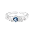 S925 Sterlingsilber Ring mit blauem Zirkon und Lavatextur in offener Form - Größe 14 (Offen Verstellbar) / Weißgold (Seeblau Zirkon)