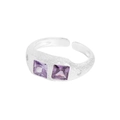 Anello in argento S925 con trama irregolare e due zirconi viola quadrati - Taglia 13 (Regolabile) / Argento con zirconia viola