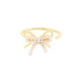 Elegante anello con fiocco dorato e perla bianca, design aperto regolabile - Misura 15 (Aperto Regolabile) / Oro 18K