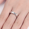 S925 sterling silver moissanite ring for women with twist band and round crystal stone - US 9 / Women's (10 Points Moissanite)