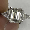 Bague moissanite taille émeraude avec pierres trillion en argent sterling S925 poli - Moissanite Taille Émeraude