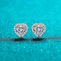 Exquisite S925 Sterlingsilber Herz-Ohrstecker mit funkelnden Moissanit-Steinen - 1 Karat Moissanit (Je 0,5 Karat)