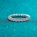 Anello eternity in argento sterling 925 con pietre moissanite a taglio brillante tondo - No. 23 / Moissanite da 2,2 Carati
