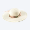 Detalle de sombrero de paja con flores de seda, lazo y ala deshilachada para verano - M(56-58cm) / Blanco Leche