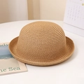 Chapeau de soleil en paille naturelle à bord court pour femme avec design épuré - Style Enfant / Khaki