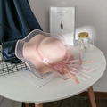 Chapeau de paille rose à large bord avec bordure en organza et ruban à nœud pour protection solaire - M (56-58cm) / Rose