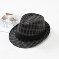 Klassischer britischer Retro-Fedora-Hut mit Karomuster und schwarzem Satinband für Herbst - L (58-60cm) / Grau Blau Karo (B)