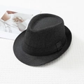 Primer plano detallado que muestra la textura de sarga y la cinta de tela del sombrero fedora - L (58-60cm) / Negro