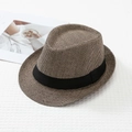 Détail de la texture en laine à chevrons sur un chapeau fedora jazz marron vintage - Marron Café à Chevrons