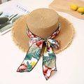 Flacher Strohhut mit floraler Schleife und Fransenkante für den Strandurlaub - M (56-58cm) / Khaki
