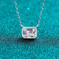 Collier élégant en argent sterling S925 avec moissanite taille émeraude et serti clos - Argent 925 / Moissanite Taille Émeraude 1ct