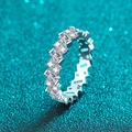 Anello eternity in argento sterling S925 con pietre di moissanite rettangolari e tonde - US 10 / Moissanite da 2,53 carati