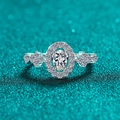Anello elegante in argento 925 con moissanite ovale e incastonatura di diamanti halo - US 8 / Moissanite Bianca