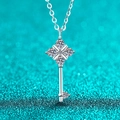 Elegante ciondolo a chiave in argento sterling S925 con pietre di moissanite brillanti - Argento 925 / Moissanite