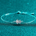 Pulsera de plata S925 con moissanita cuadrada sobre un fondo de purpurina verde - Plata 925 / 1ct Moissanita