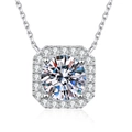 Élégant collier en argent S925 avec pendentif en moissanite 2ct et halo carré brillant - Pendentif avec Chaîne / Style Pierre à Haute Teneur en Carbone
