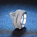 Set di tre anelli in argento sterling 925 con una moissanite rotonda da 1 carato - US 9 / Coppia di Strass Bianchi (Pietra ad Alto Contenuto di Carbonio)