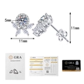 Vista detallada de pendientes de flor de Moissanita de 5mm con certificados GRA - Plata 925 / Plateado (Moissanita 0,5 ct + 0,5 ct)