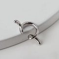 Earcuff de plata de ley S925 con diseño de espiral irregular en acabado plateado - Plata 925 / Oro Blanco (Individual)