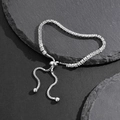 Bracciale tennis in argento S925 con zirconi a taglio quadrato su una base di roccia - Oro Bianco Argentato (S2015)