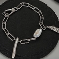 Bracciale con perle barocche in argento S925 con catena a maglie rettangolari testurizzate - Argento 925 / Oro Bianco