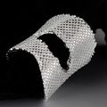 Brazalete de plata calado con diseño de malla y acabado mate brillante moderno - Pieza Única / Plateado