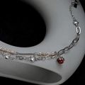Bracciale di perle barocche con pendente in gemma rossa e finitura argento S925 - Argento 925 / Oro Bianco