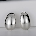 Onregelmatige vloeibare S925 sterling zilveren oorknopjes met gepolijste geometrische glans - Witgoud