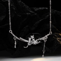 Collar minimalista de plata de ley S925 con colgante de dos gatos y un pez - Plata 925 / Oro Blanco