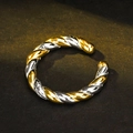 Anillo de plata S925 con diseño de cuerda trenzada en acabado bicolor oro y plata - Estilo Cuerda Trenzada Bicolor (Individual) / Plata 925 / Oro y Plata