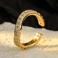 Pendiente de oreja ondulado en plata S925 dorada con circonitas brillantes pavimentadas - Plata 925 / Oro de 18K (Individual)