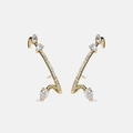 Elegantes pendientes ear crawler dorados con circonitas brillantes y diseño curvo - Plata 925 / Bañado en Oro de 18K (Con Cierres de Plata)