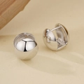 Minimalistische 925 Sterling Silber Kugel Creolen mit polierter Hochglanzoberfläche - 925er Silber / Weißgold
